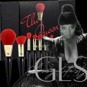 Meet your Posher, Glossylifestyle